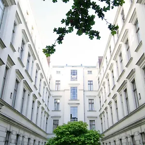 Tiergarten Otel